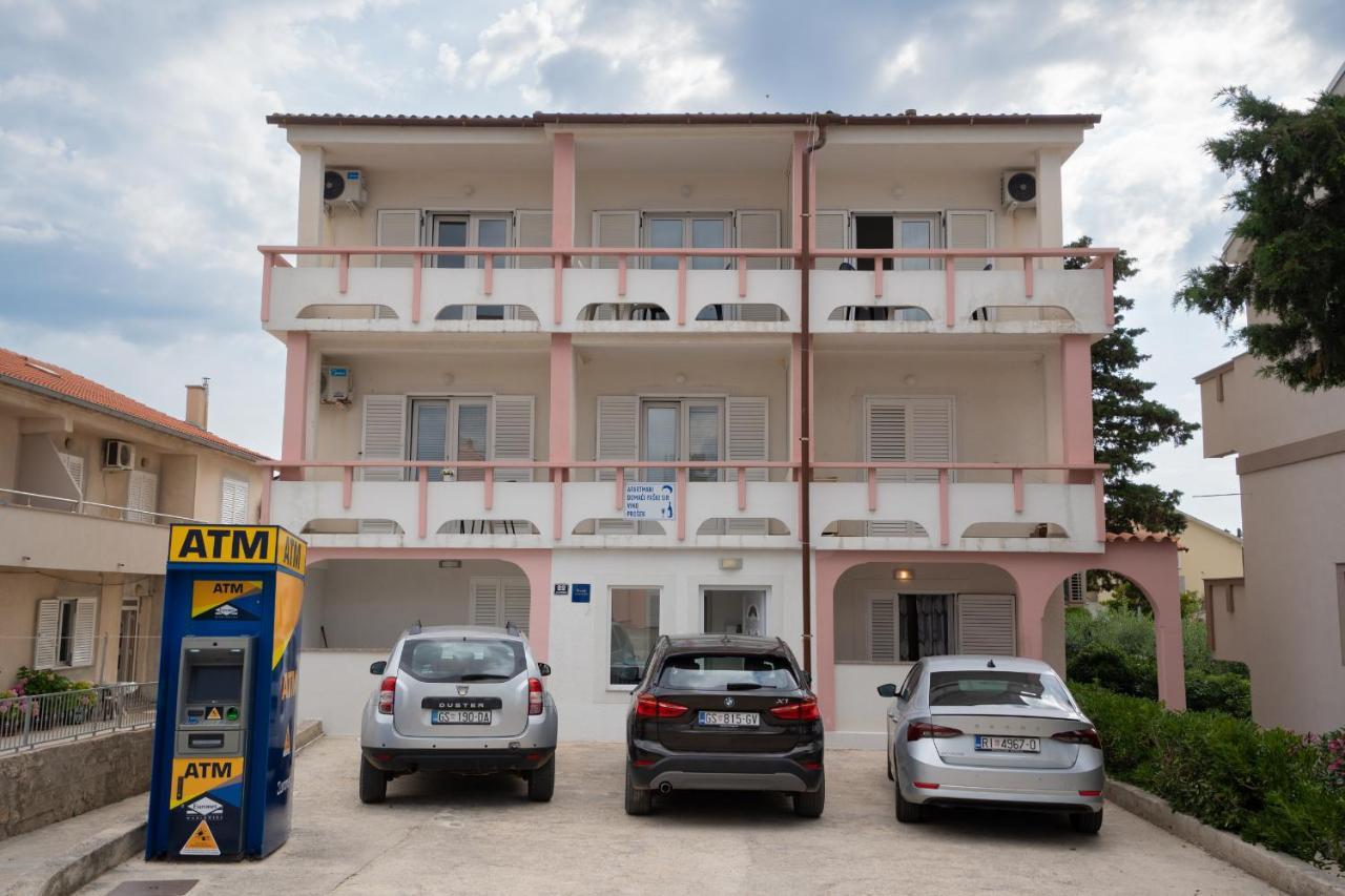 Apartmani Vidusin Novalja Dış mekan fotoğraf